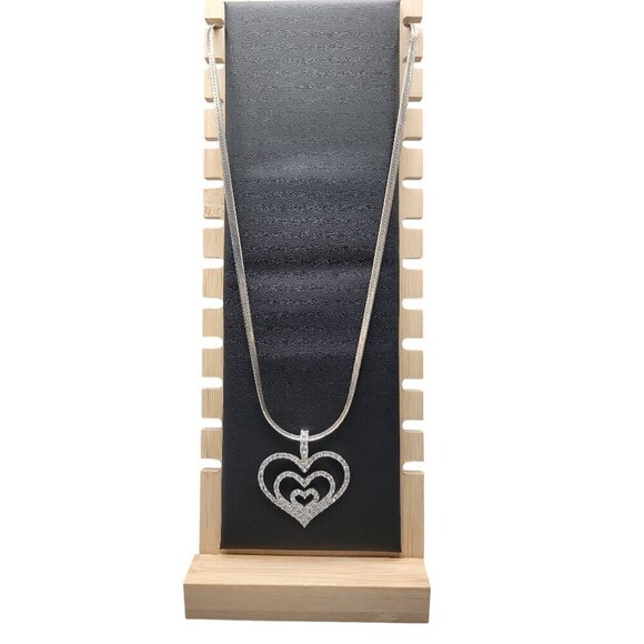 Nolan Miller Triple Crystal Heart Pendant 20" Mark Wasserman Samara Herringbone - Picture 2 of 12